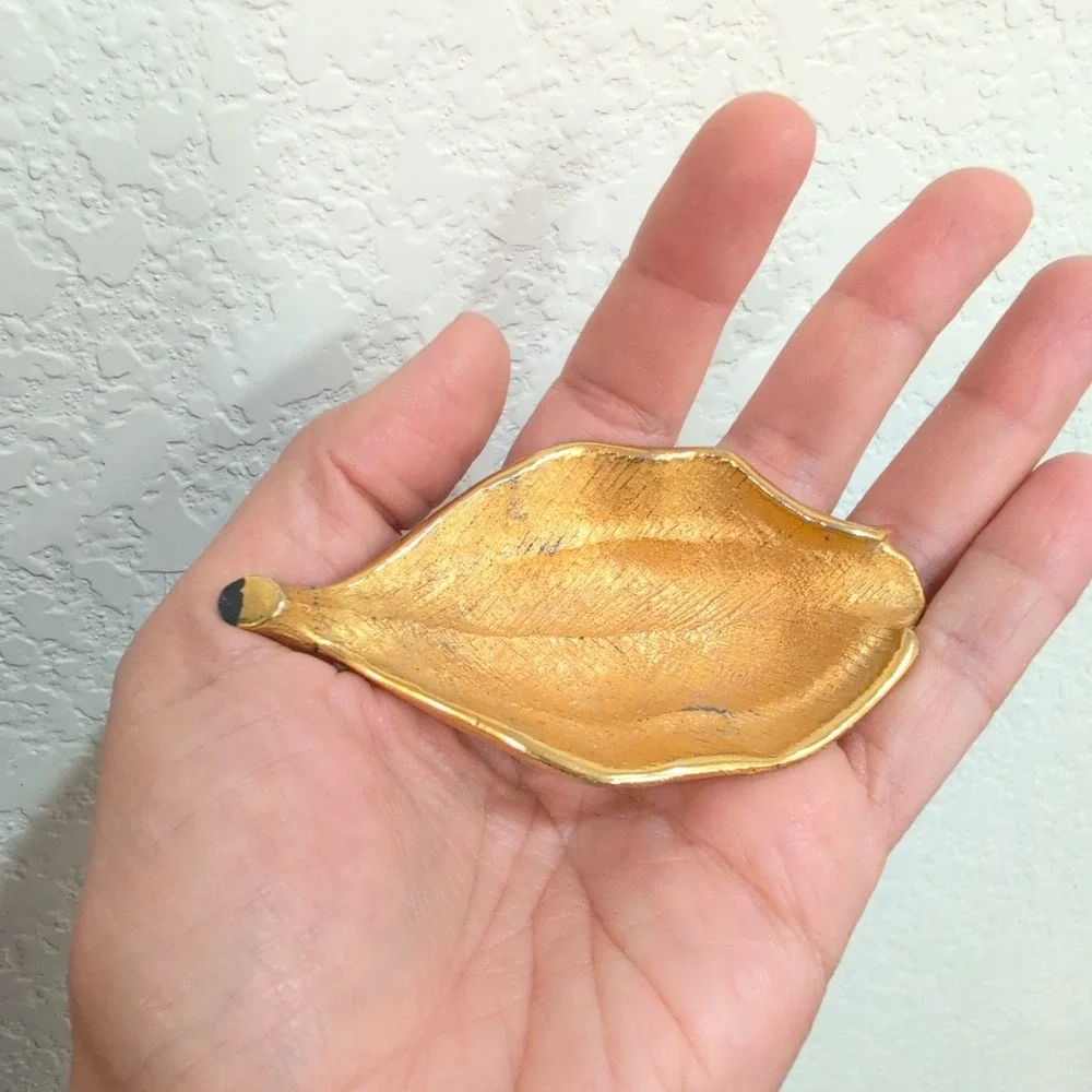 Vintage Monet Gold Plated TANCRAFT Leaf Shaped Trinket Dish‎ Jewelry Tray Dining